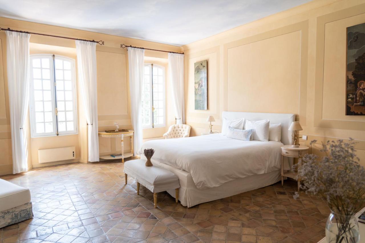 לורג Chateau Les Crostes מראה חיצוני תמונה